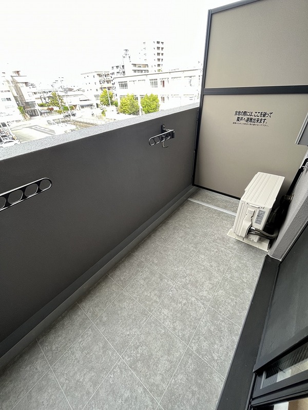 アスヴェル京都四条西院 ベランダ