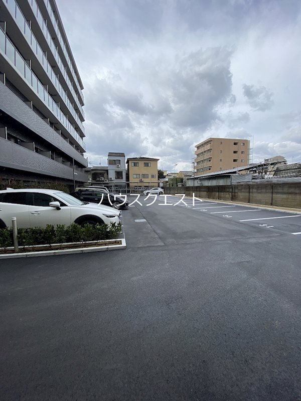 プレサンス THE KYOTO吉祥院 駐車場