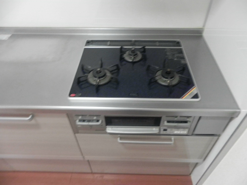 レヴィア北白川 キッチン