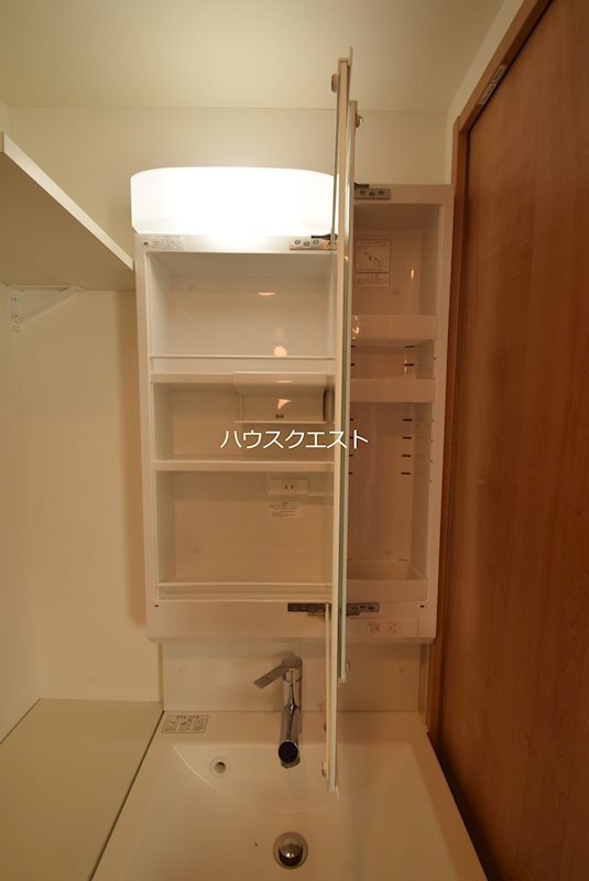 アクエルド京大北  洗面所