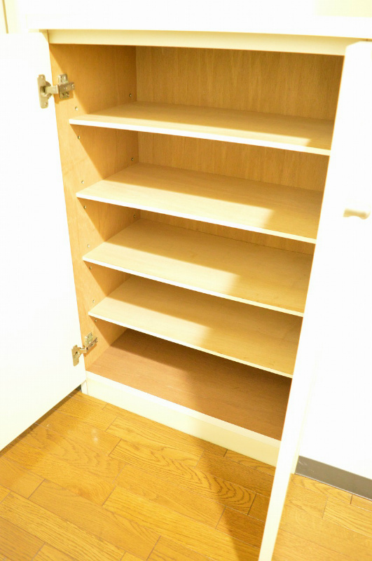 ライオンズマンション京都三条大宮 収納