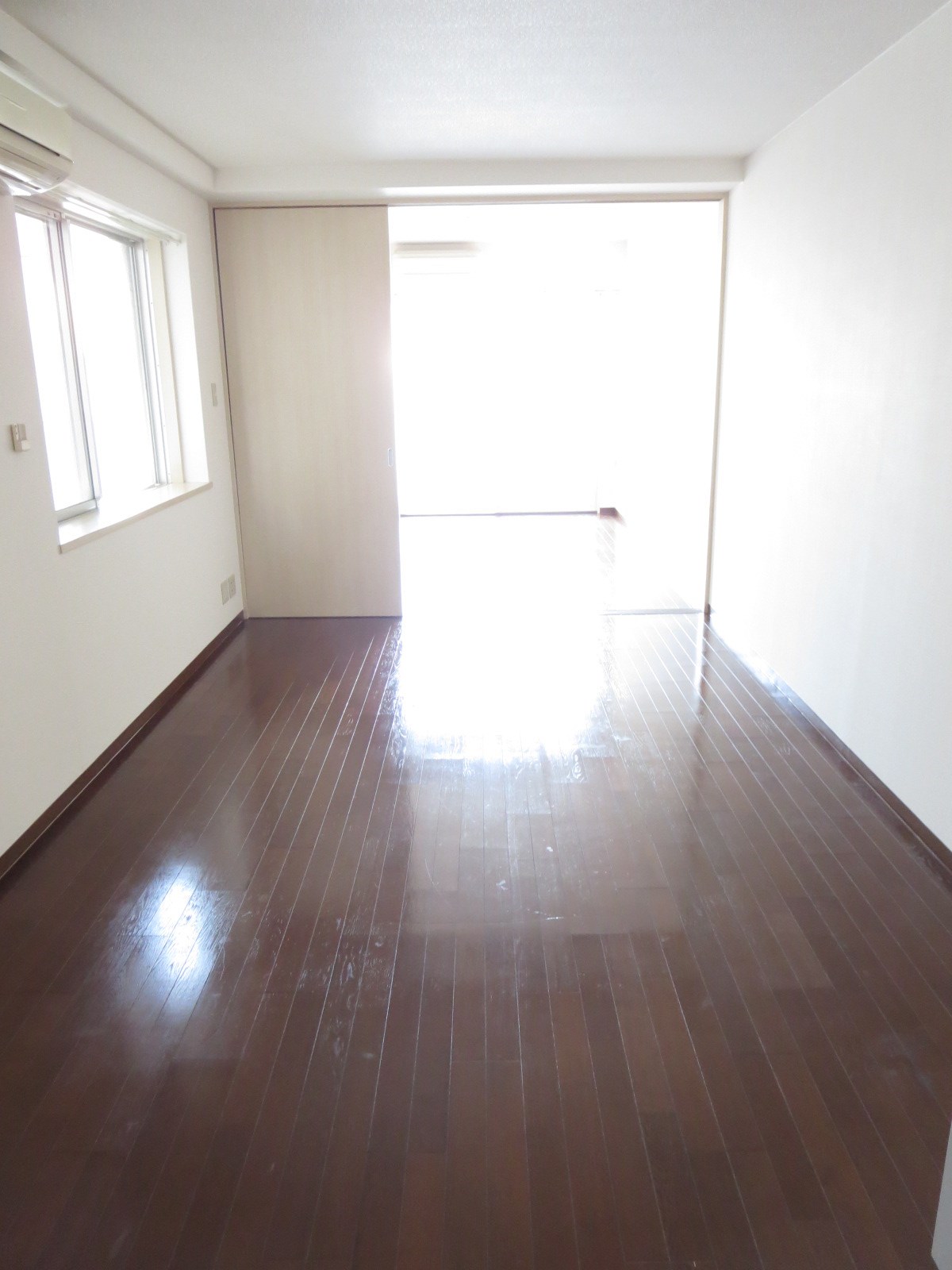 アヴィ四条 その他