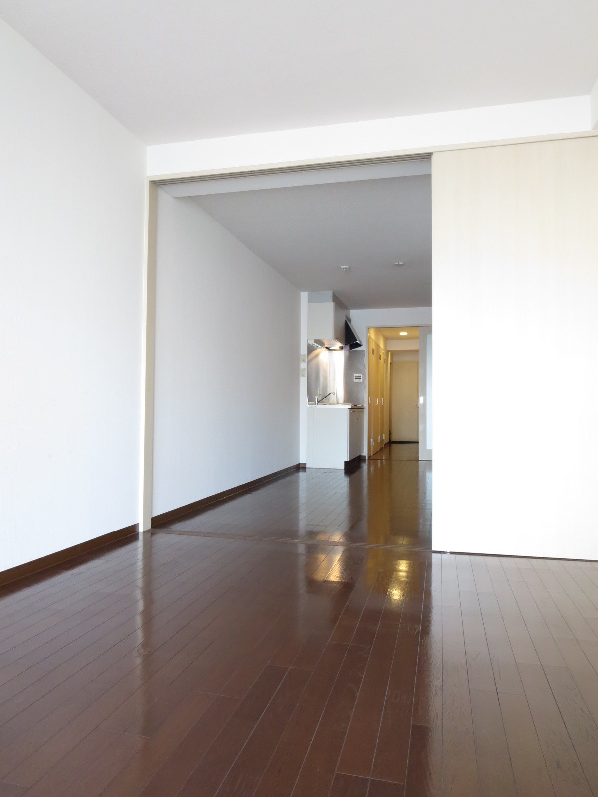 アヴィ四条 その他