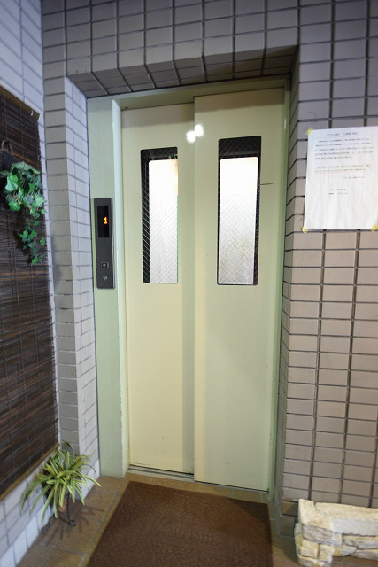 アクティ堀川 ロビー
