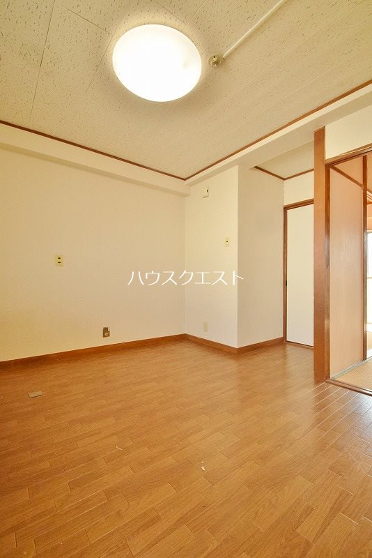 ロイヤルマンション下鴨 ベッドルーム