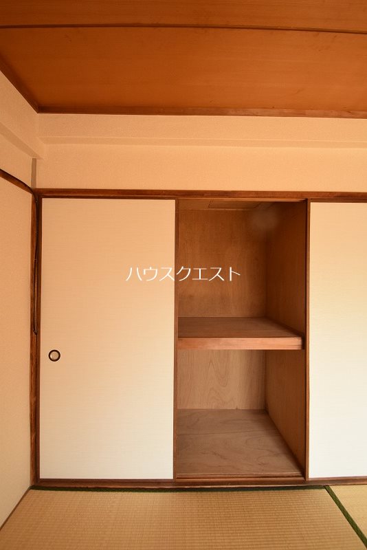 ロイヤルマンション下鴨 収納