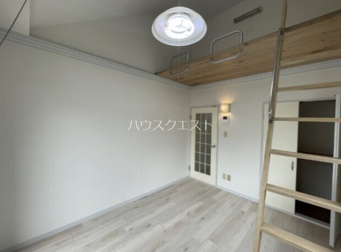 グローリーハイツ東福寺 ベッドルーム