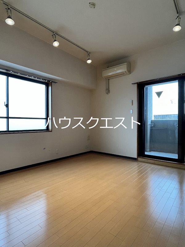 セントポーリア西大路七条 リビング