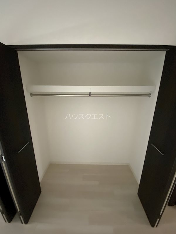 フォレスト油小路四条 収納