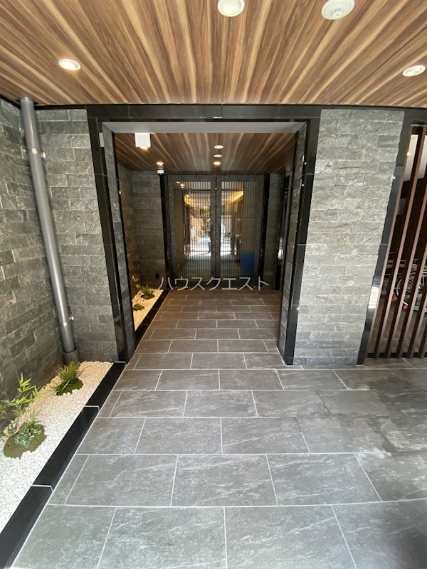フォレスト油小路四条 エントランス