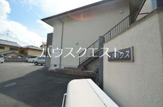 鏡石ハウス エントランス