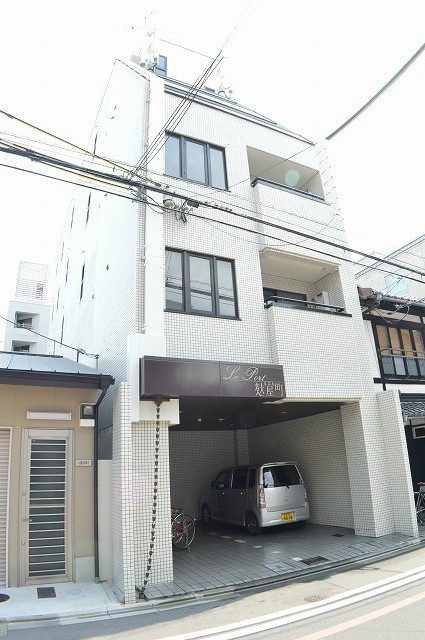 ルポール麩屋町 エントランス