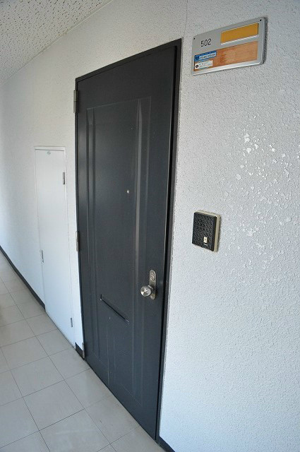 ルポール麩屋町 玄関