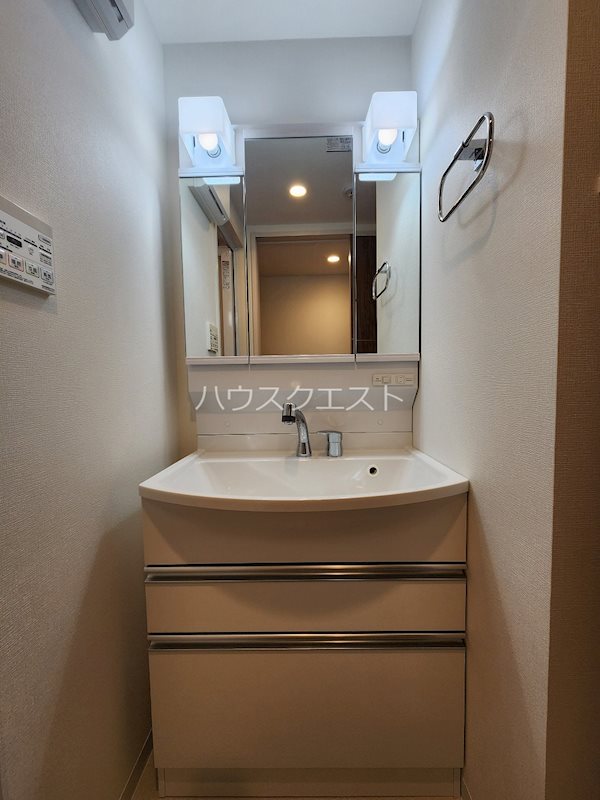 シュピア・メゾン油小路 洗面所