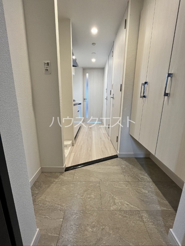 ソルテラス四条堀川 玄関