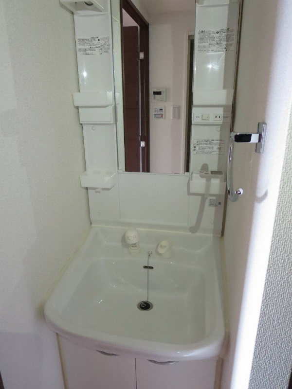 アクロス京都西大路 洗面所