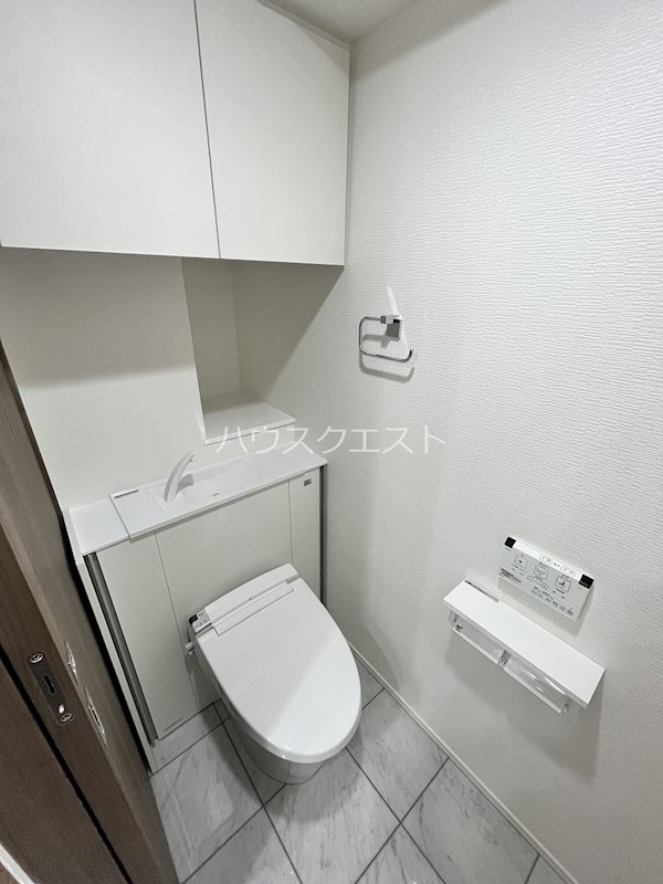 リーガル京都堀川五条通りⅡ トイレ