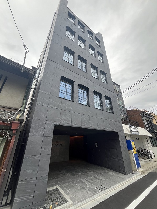 STANDZ京都駅西 外観