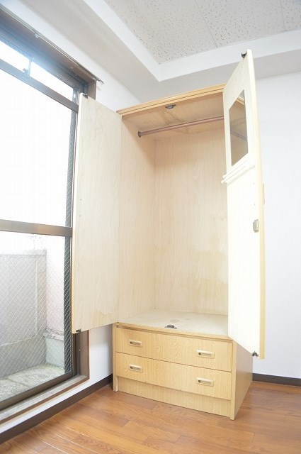 ヴィラ円町 収納