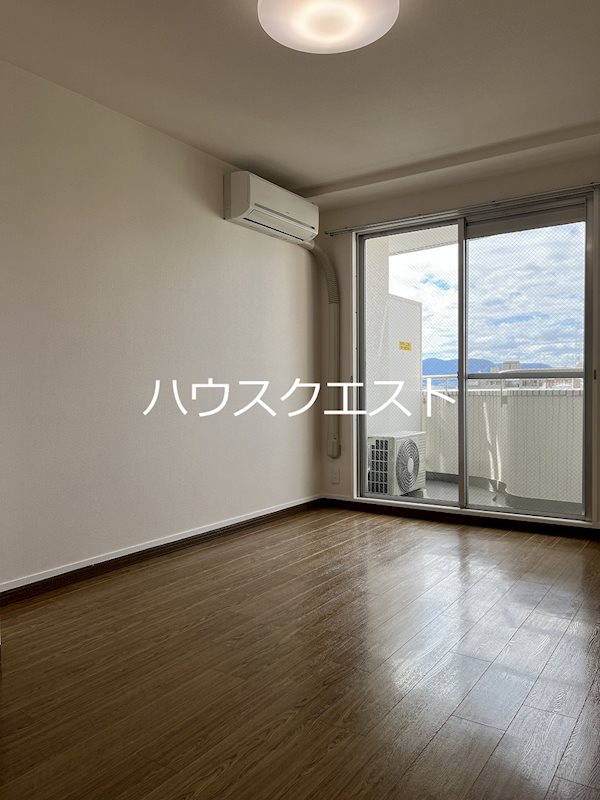 四条敷島ビル リビング