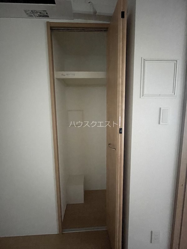 二条城東レジデンス 収納