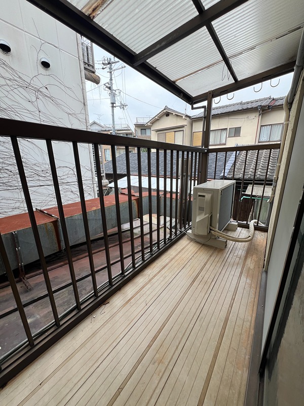 ヴェルメゾンプチ北白川 ベランダ