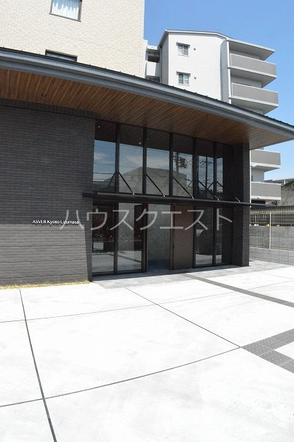 アスヴェル京都太秦 エントランス