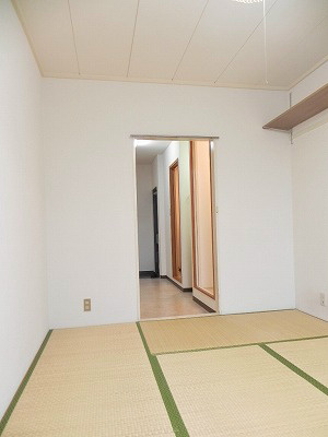 ハウス白井 ベッドルーム