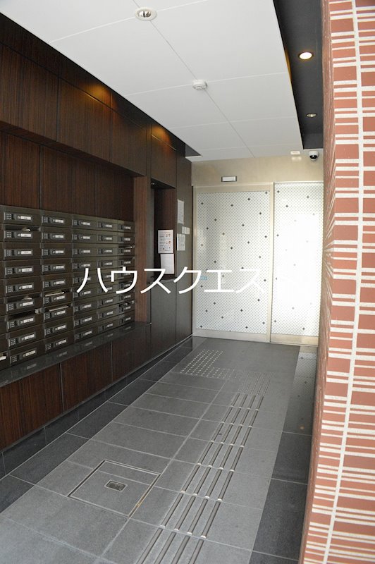 アルビオン エントランス