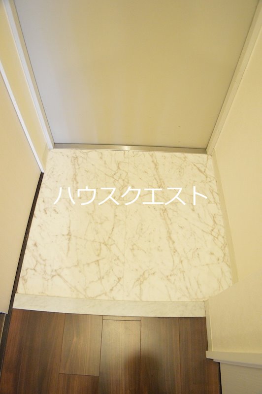 アルビオン 玄関