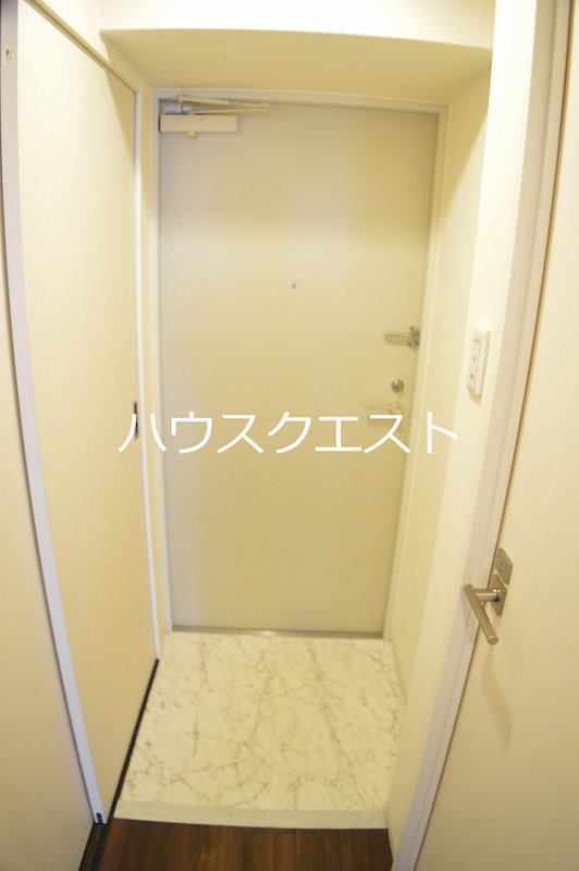 アルビオン 玄関
