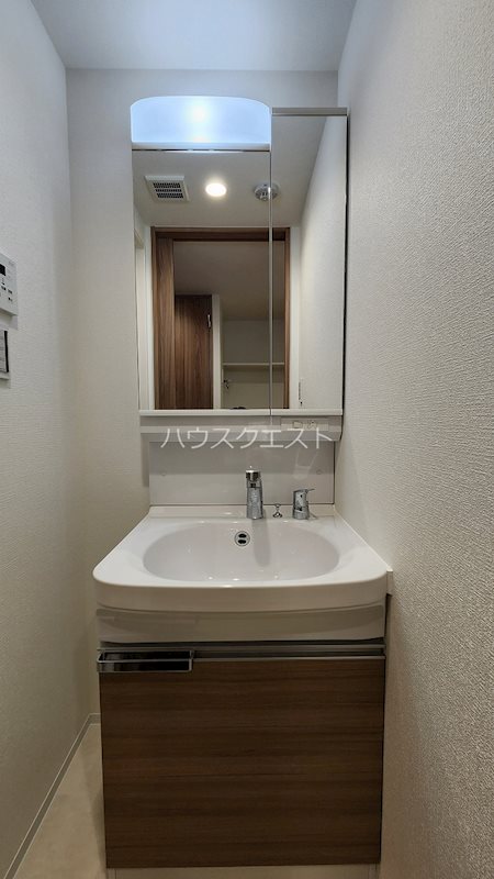 スワンズ京都東寺ガーデン 洗面所
