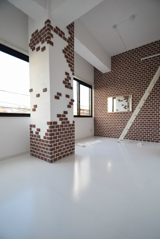 M＆M's apartment リビング