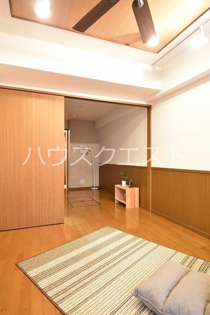 グランエターナ京都 リビング