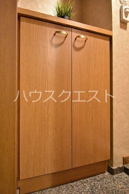 グランエターナ京都 収納