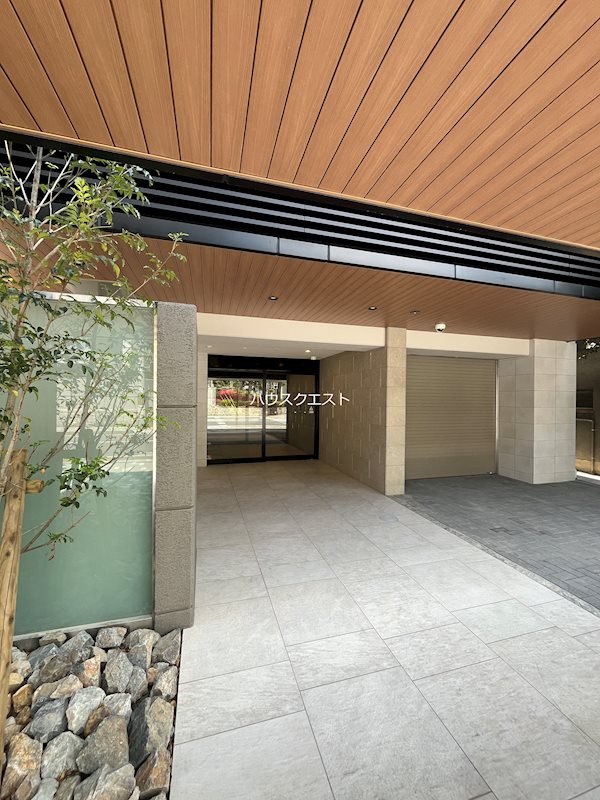 THE RESIDENCE 文化庁前 エントランス