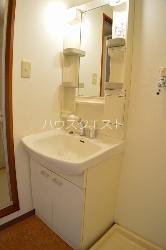 エテルノポッソ 洗面所