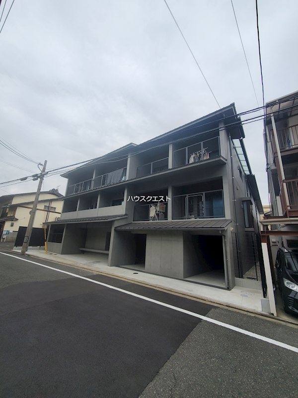 STANDZ金閣寺前 外観