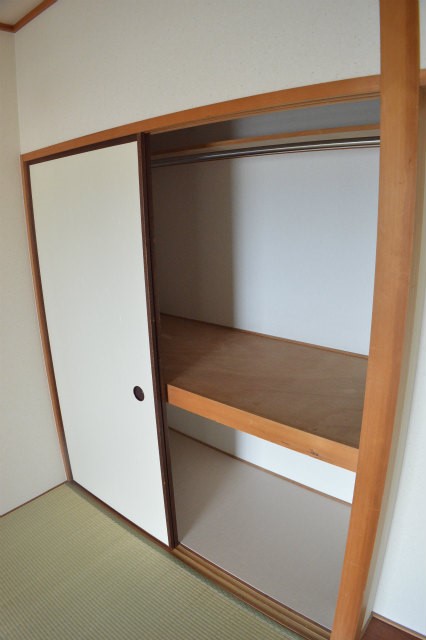 サニーパーク小坂 収納