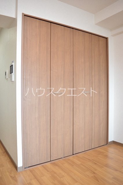 ビクトワール西大路御池 収納