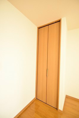 フラッティ一条御前 収納