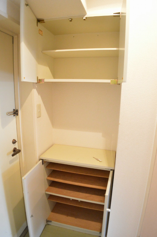 フェニックス堀川Ⅱ 収納
