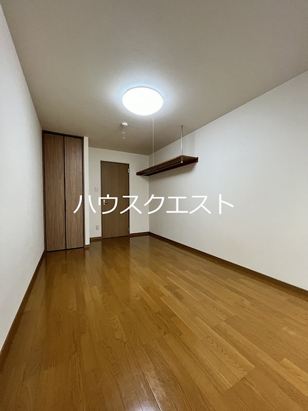 アドミ西院 ベッドルーム