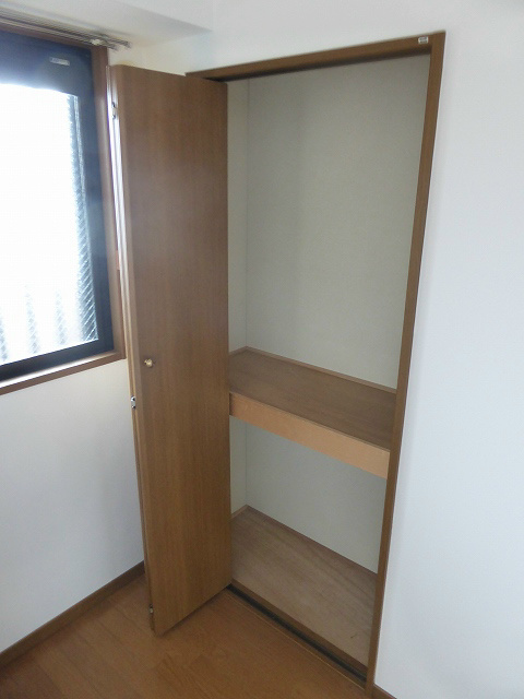 グランディール堀川 収納