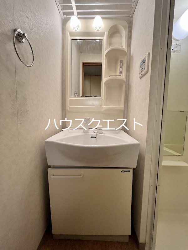 アドミ西院 洗面所