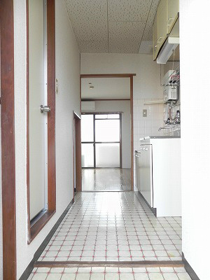 センチュリーハイツコスモ 玄関