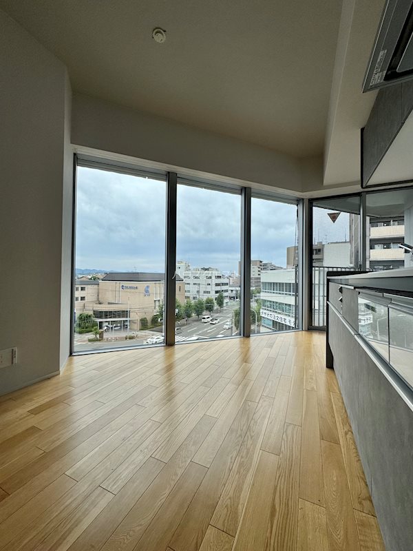 シャリマー西大路 その他