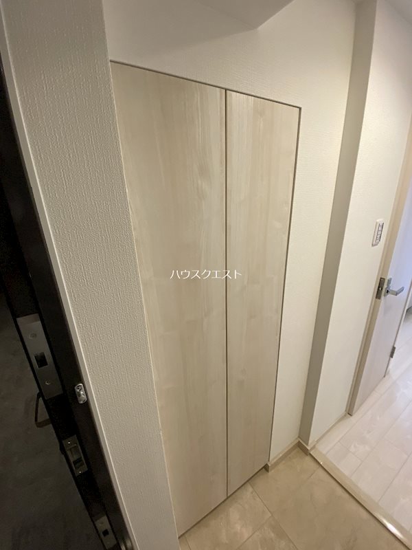 アドバンス京都デタンデュ 玄関