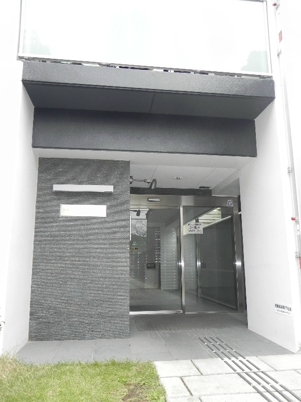 プラネシア京阪出町柳 エントランス