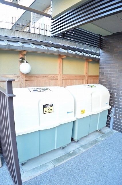 ラトゥール二条御所南 その他設備